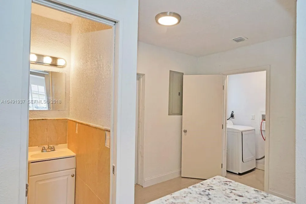 2000 SW 95TH TERRACE Miramar, FL 33025