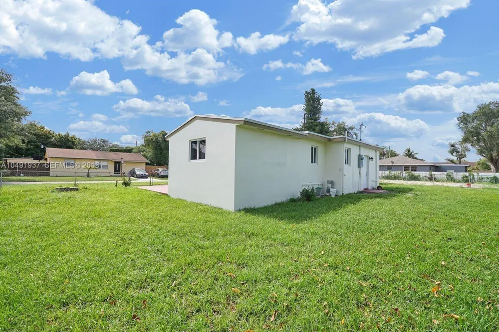 2000 SW 95TH TERRACE Miramar, FL 33025
