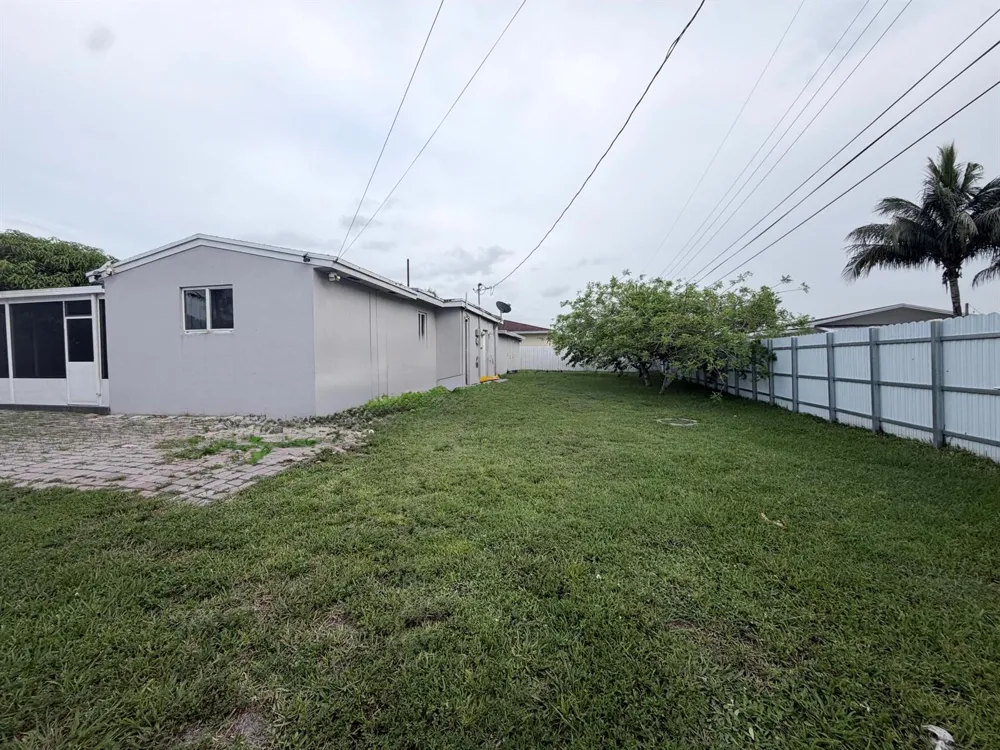 2000 SW 95TH TERRACE Miramar, FL 33025