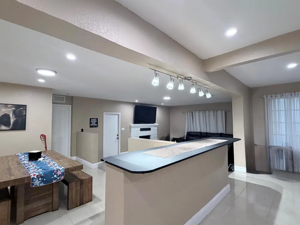 2000 SW 95TH TERRACE Miramar, FL 33025