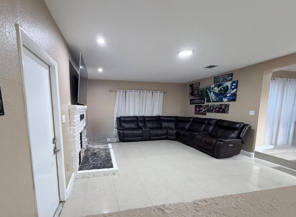 2000 SW 95TH TERRACE Miramar, FL 33025