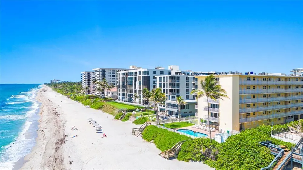 1161 HILLSBORO MILE #306 Hillsboro Beach, FL 33062