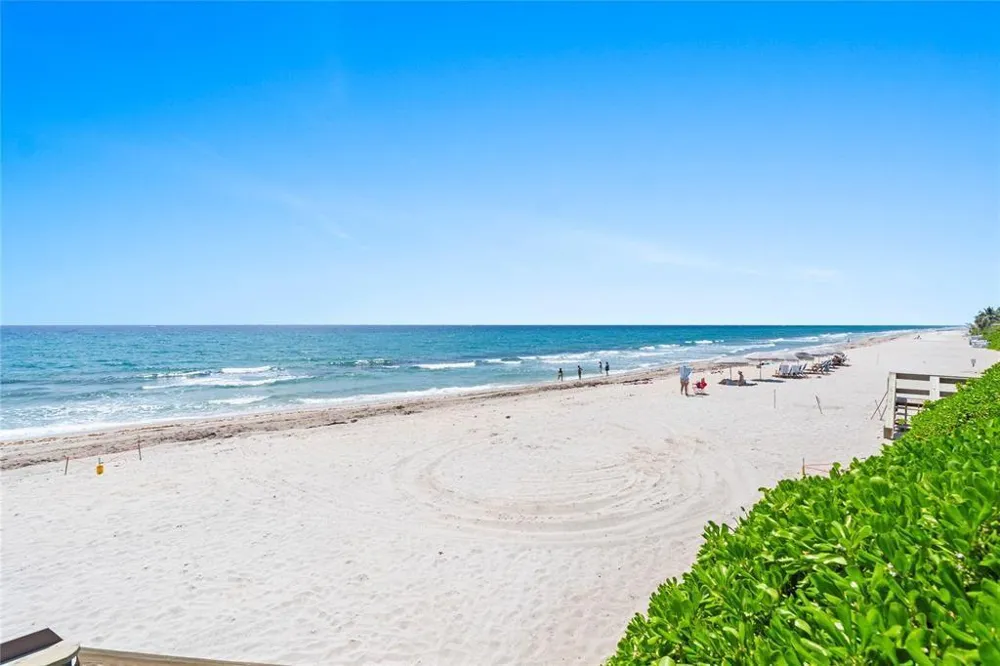 1161 HILLSBORO MILE #306 Hillsboro Beach, FL 33062