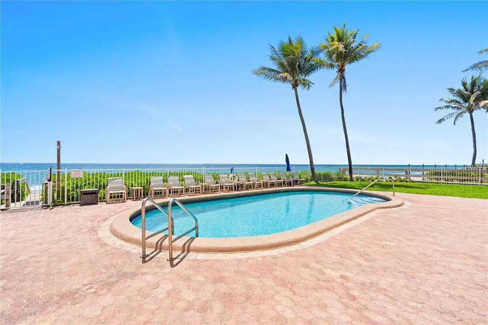 1161 HILLSBORO MILE #306 Hillsboro Beach, FL 33062