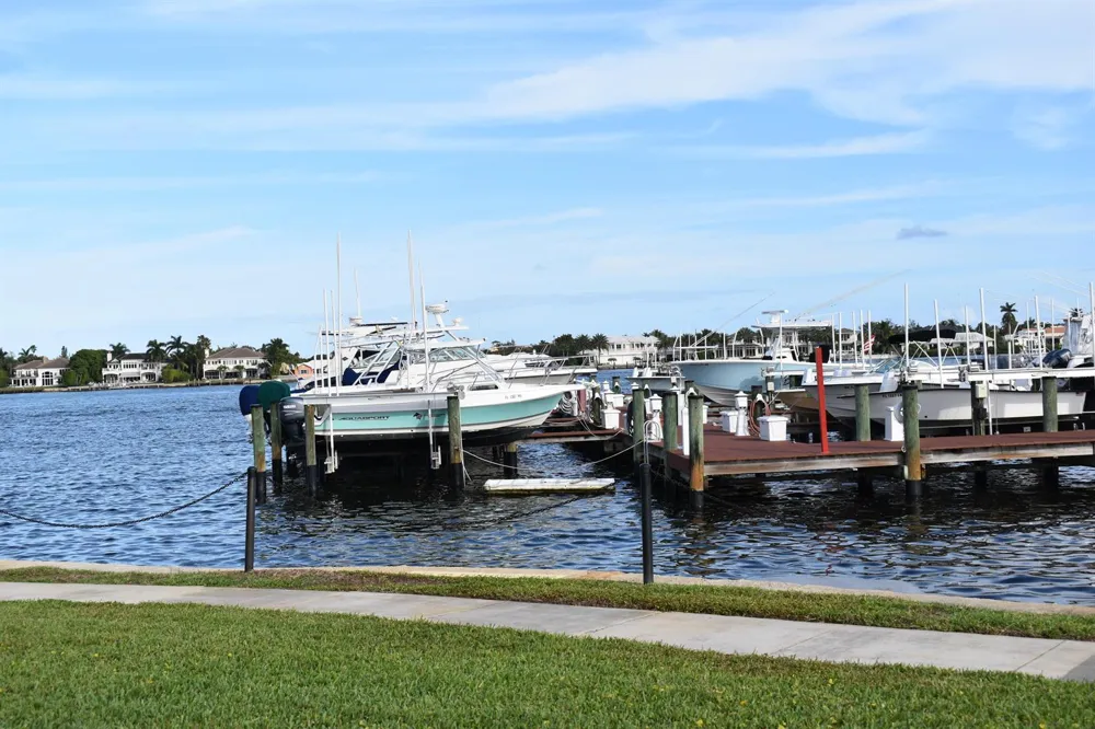 123 Yacht Club Way Hypoluxo, FL 33462