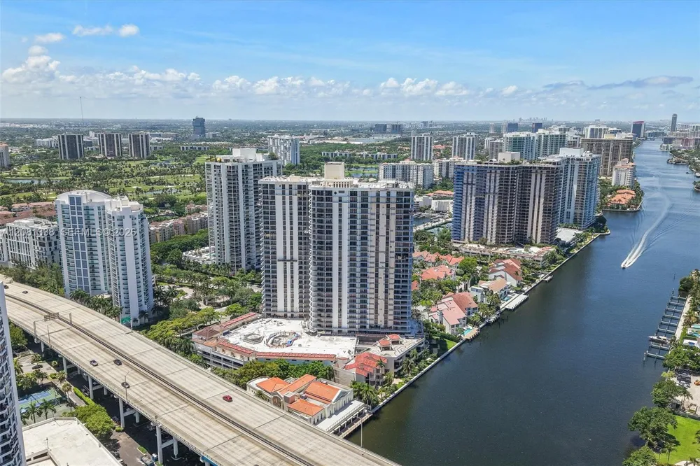 19355 Turnberry Way #19F Aventura, FL 33180