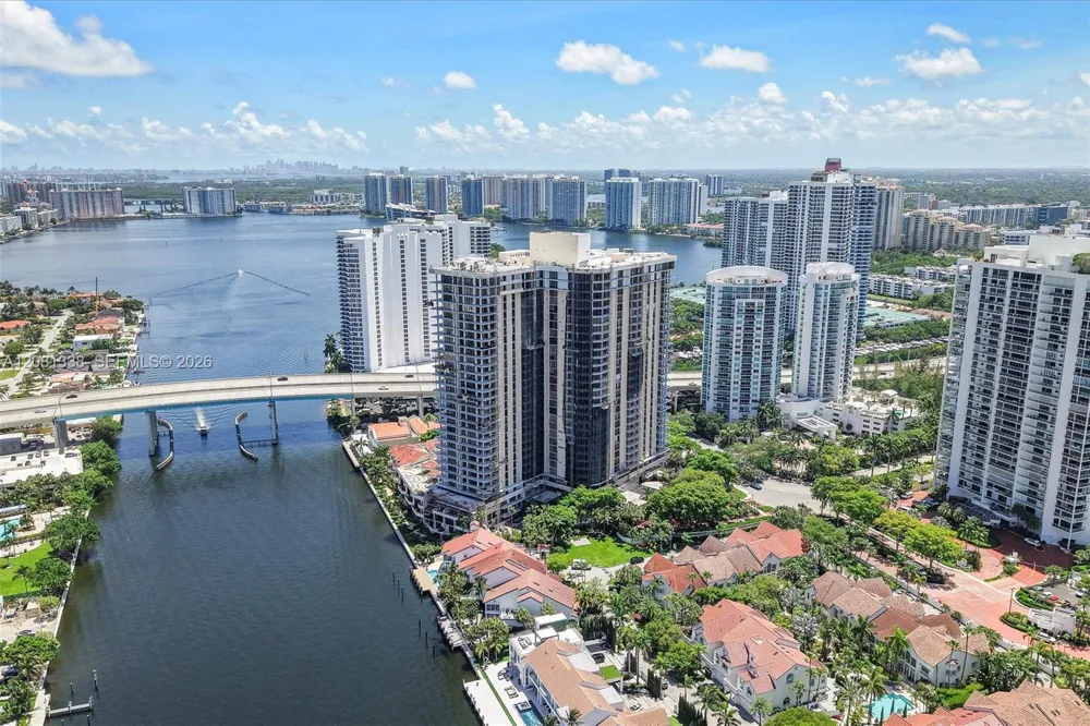 19355 Turnberry Way #19F Aventura, FL 33180