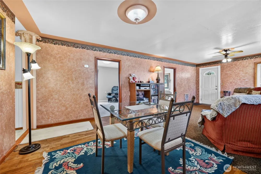 160 Gharet Road Randle, WA 98377