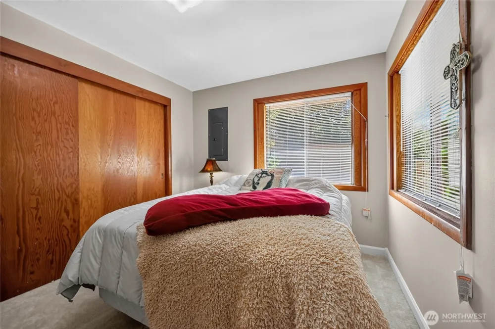160 Gharet Road Randle, WA 98377