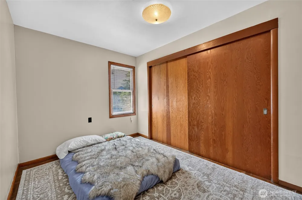160 Gharet Road Randle, WA 98377