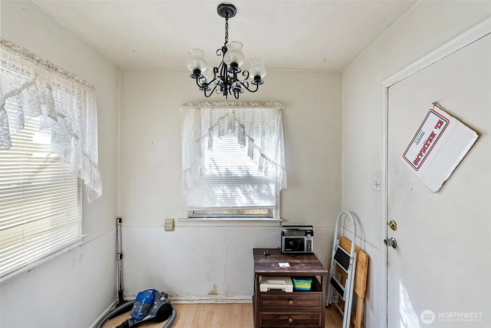 4727 Chico Way NW Bremerton, WA 98312