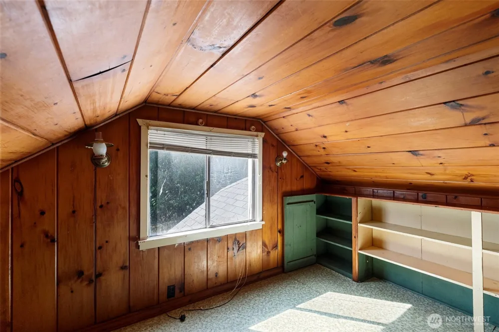 4727 Chico Way NW Bremerton, WA 98312