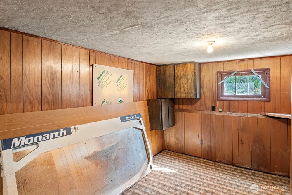 4727 Chico Way NW Bremerton, WA 98312