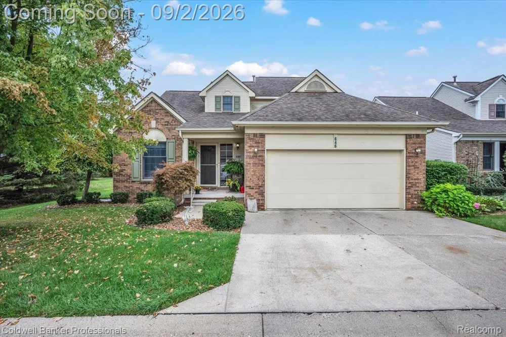646 Rolling Hills Lane Lapeer City, MI 48446