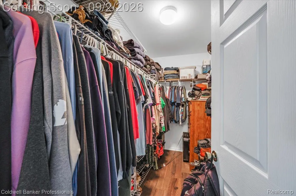 646 Rolling Hills Lane Lapeer City, MI 48446