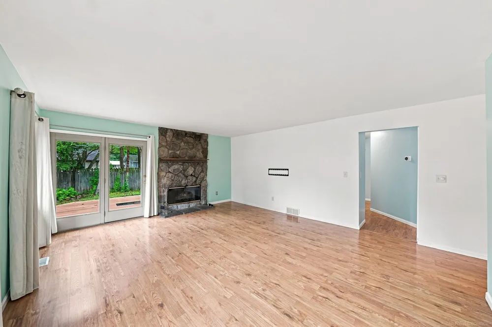 474 Maple Street Algonac City, MI 48001