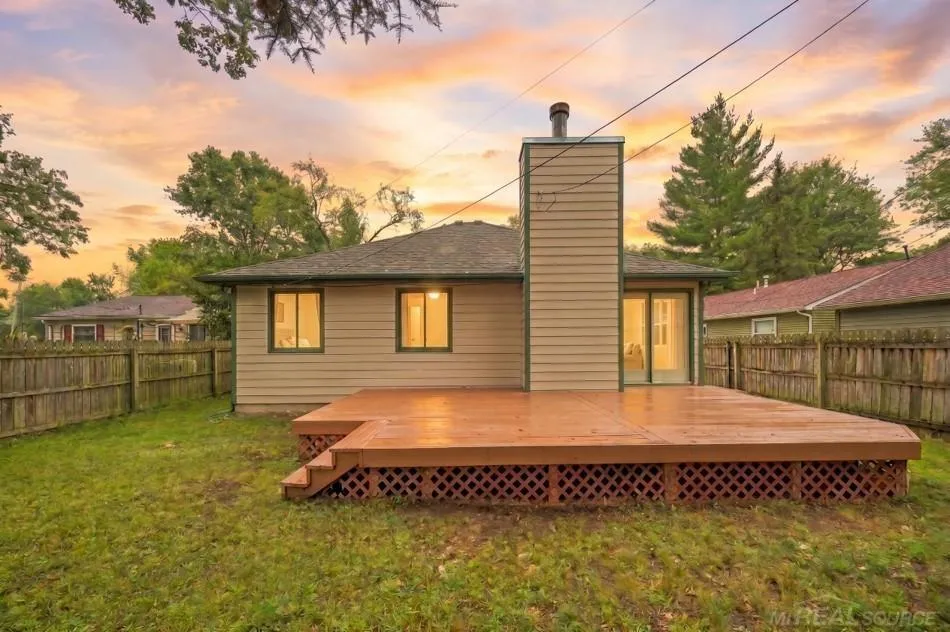 474 Maple Street Algonac City, MI 48001