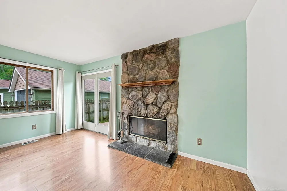474 Maple Street Algonac City, MI 48001