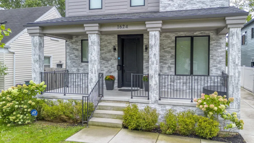 1624 Cole Street Birmingham City, MI 48009