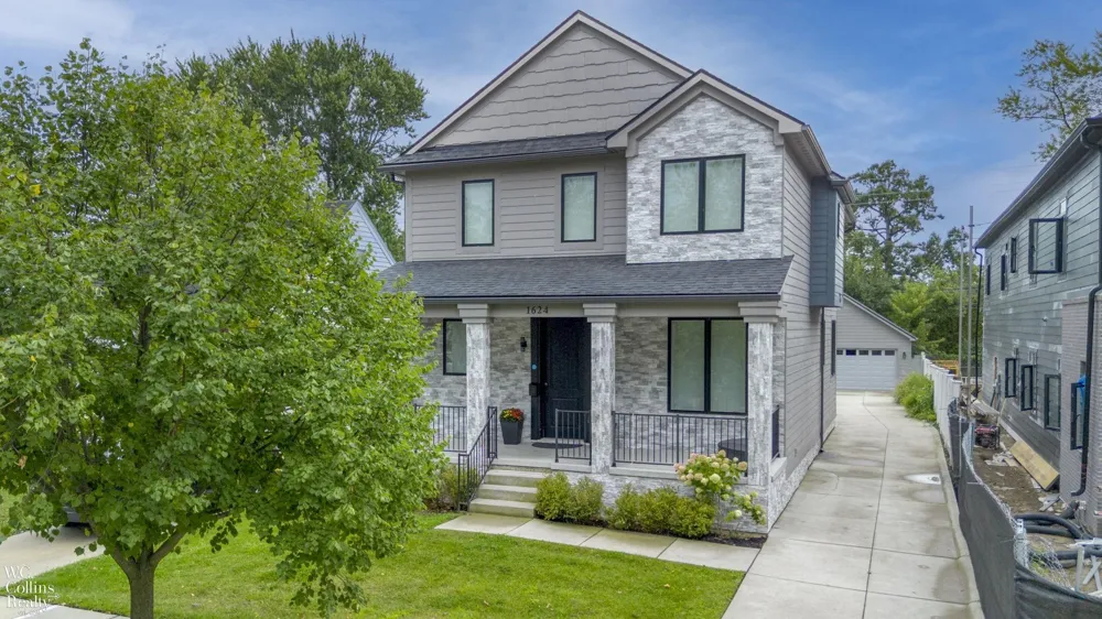 1624 Cole Street Birmingham City, MI 48009