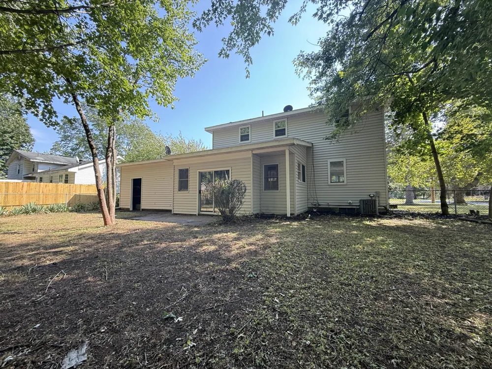128 Tulgeywood Lane Whitehall City, MI 49461