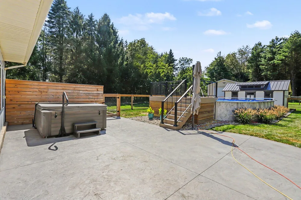 6107 14th Street Cooper Charter Township, MI 49009