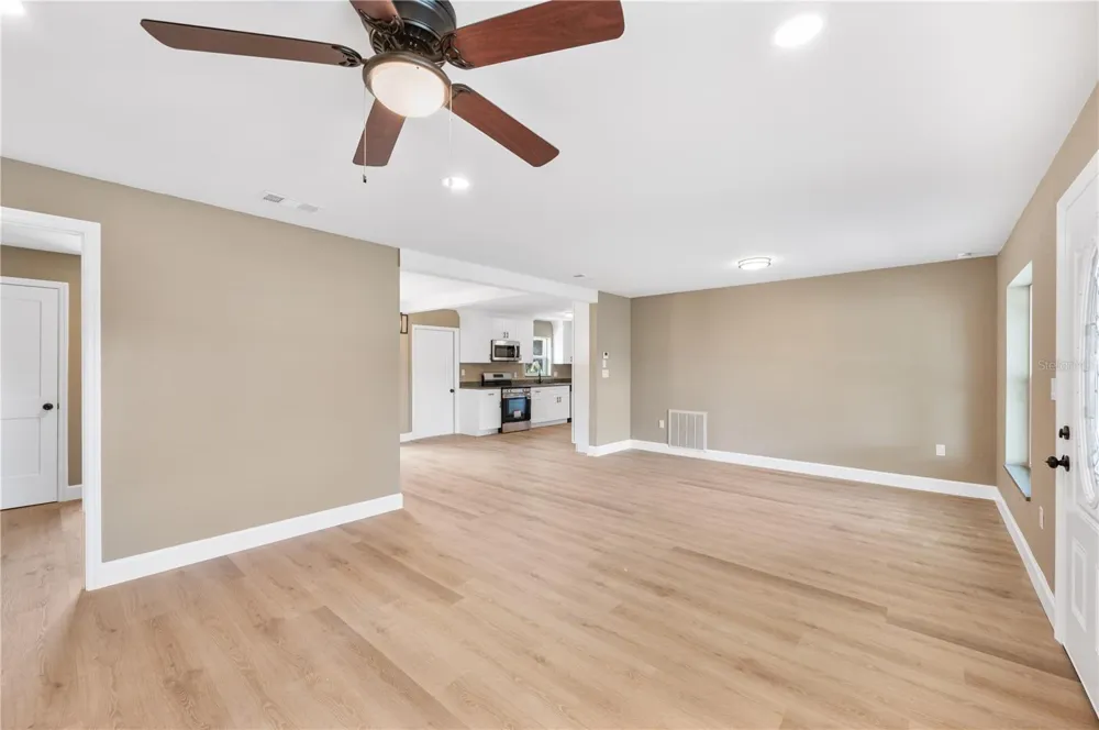 2995 W LAKE CHILTON DRIVE Avon Park, FL 33825