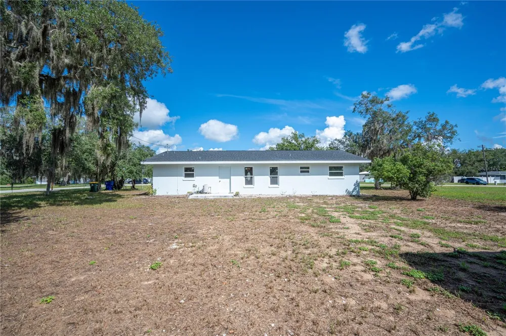 2995 W LAKE CHILTON DRIVE Avon Park, FL 33825