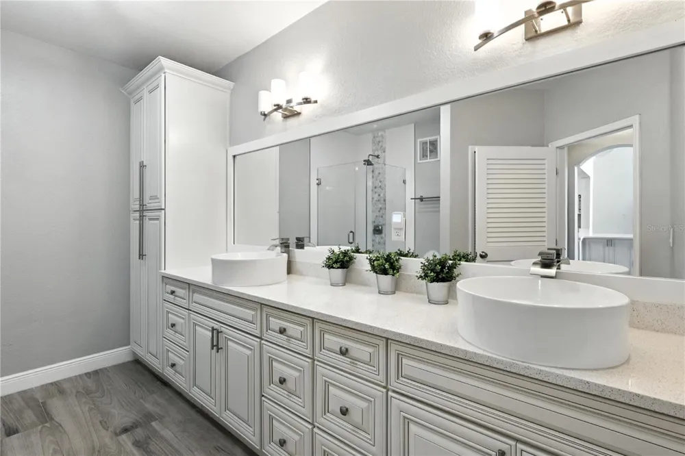 2741 VIA CIPRIANI #916A Clearwater, FL 33764