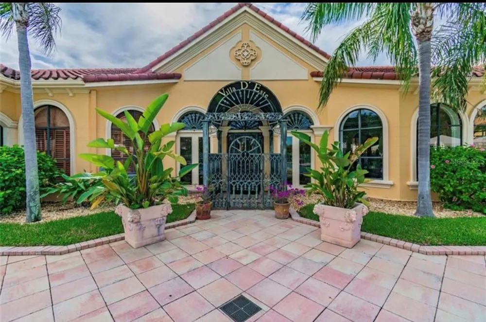 2741 VIA CIPRIANI #916A Clearwater, FL 33764