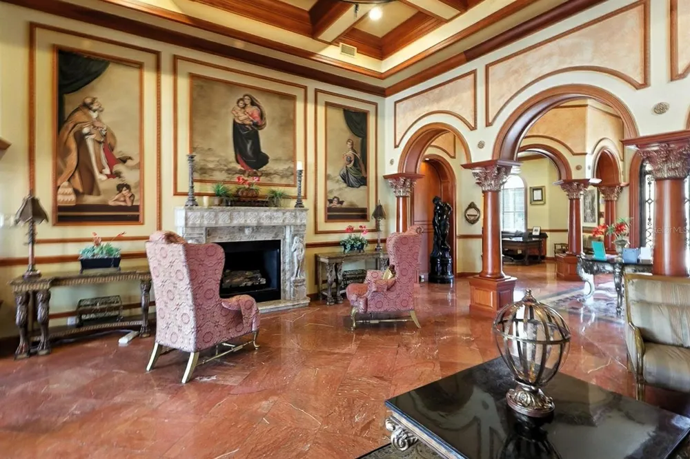 2741 VIA CIPRIANI #916A Clearwater, FL 33764