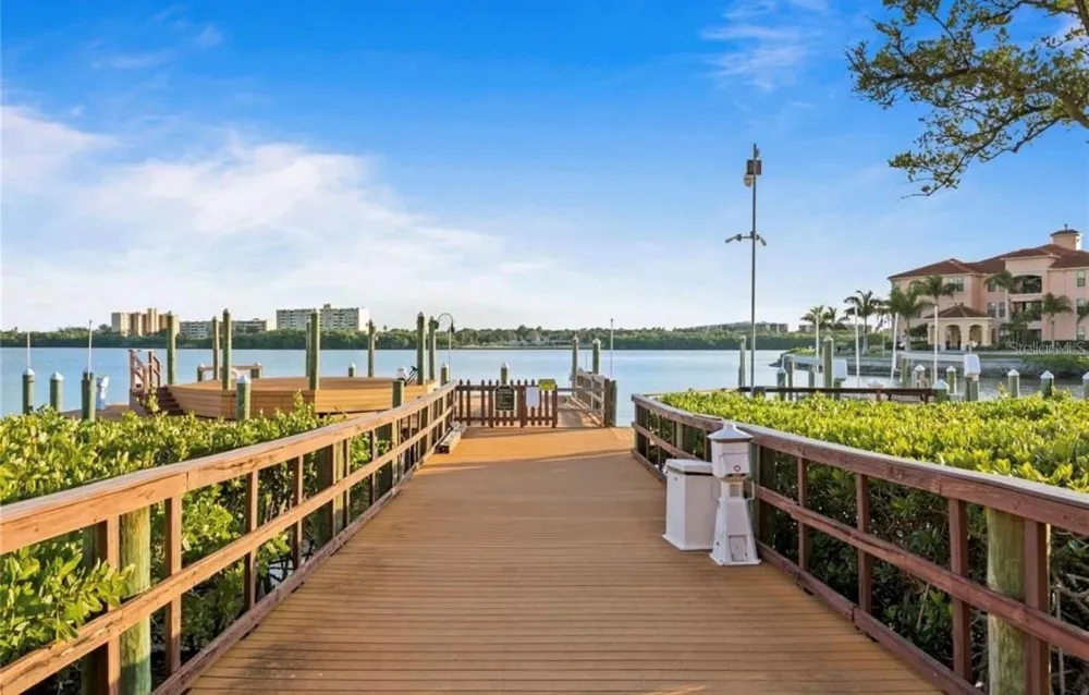 2741 VIA CIPRIANI #916A Clearwater, FL 33764