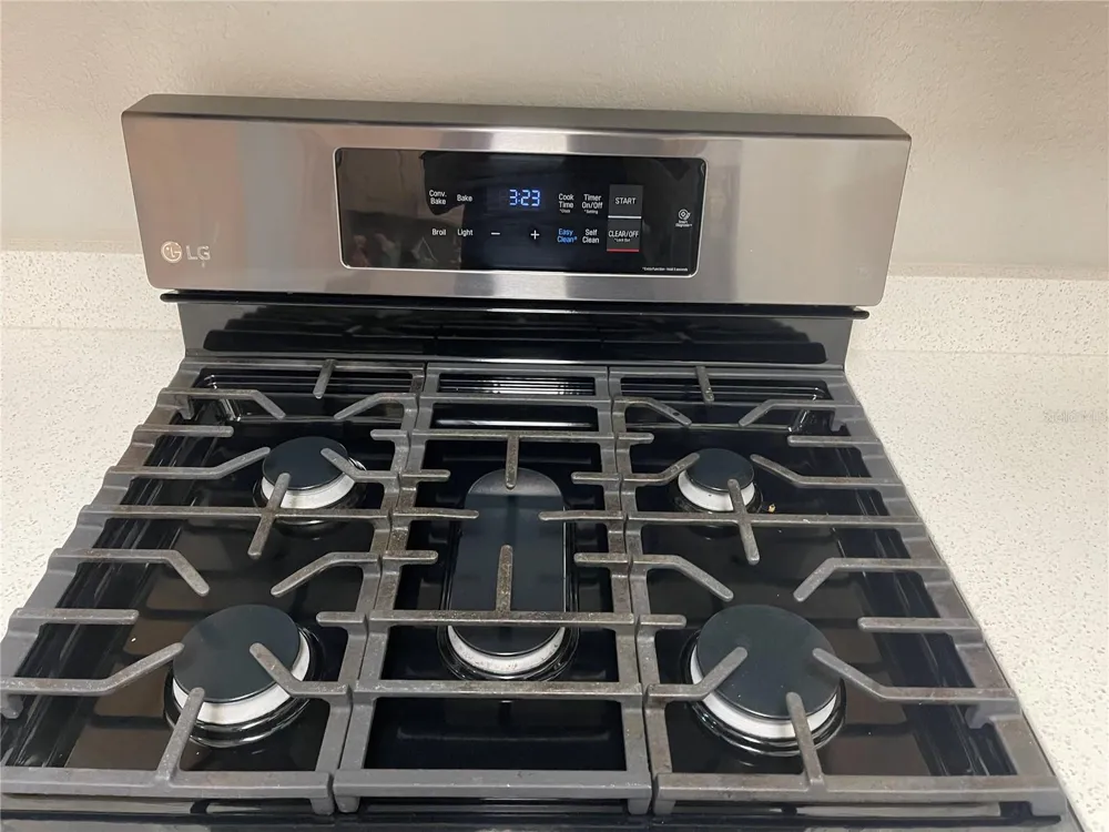 2741 VIA CIPRIANI #916A Clearwater, FL 33764