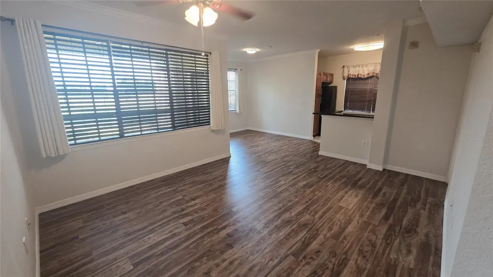 2600 ROBERT TRENT JONES DRIVE #916 Orlando, FL 32835