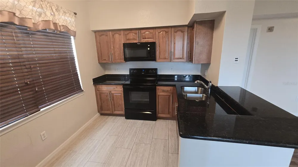 2600 ROBERT TRENT JONES DRIVE #916 Orlando, FL 32835
