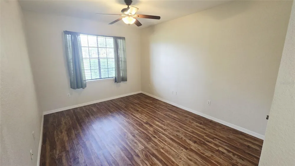 2600 ROBERT TRENT JONES DRIVE #916 Orlando, FL 32835