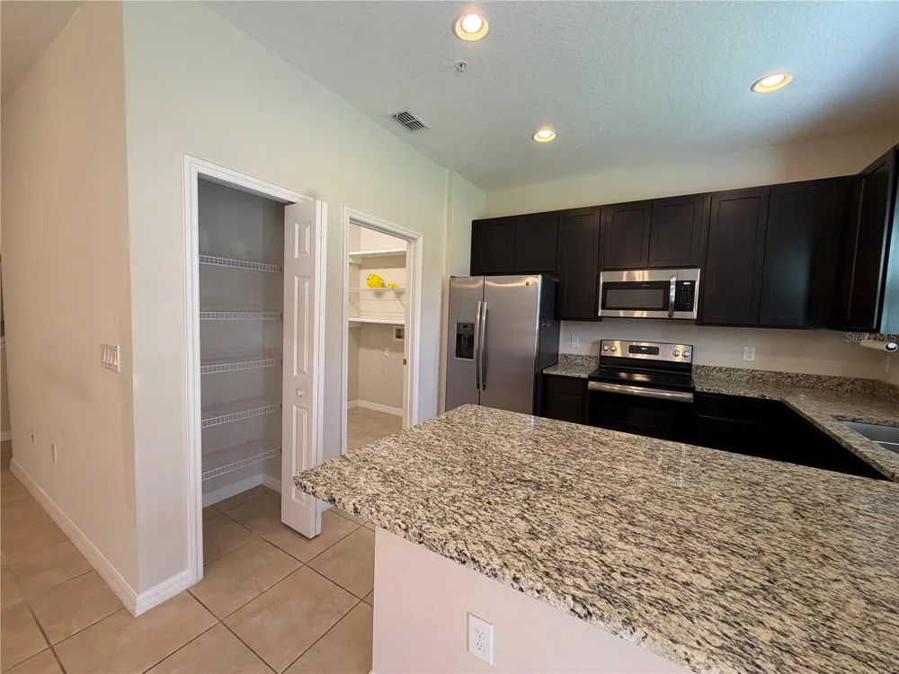 2432 SEVEN OAKS DRIVE St Cloud, FL 34772