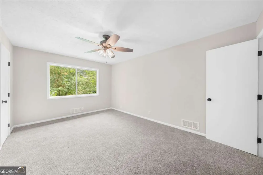 2053 Deerfield RUN Snellville, GA 30078
