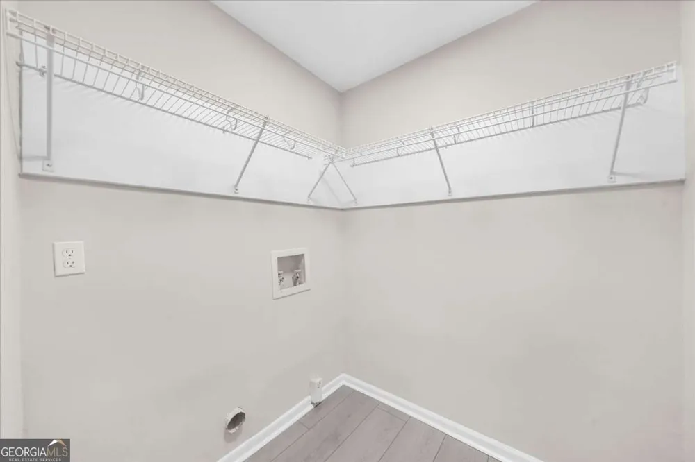 2053 Deerfield RUN Snellville, GA 30078