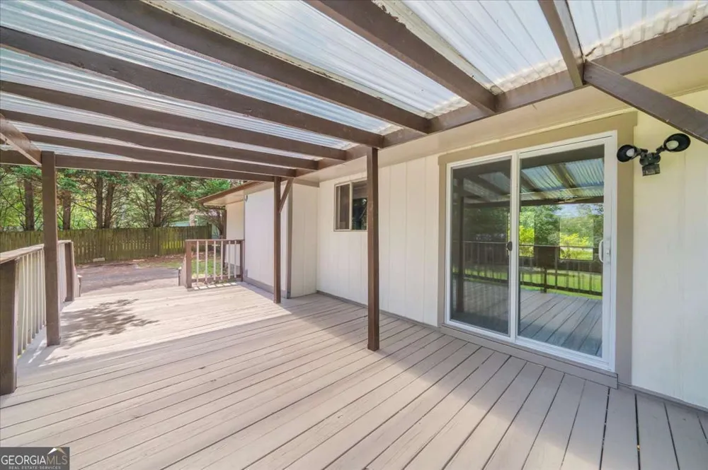 2053 Deerfield RUN Snellville, GA 30078