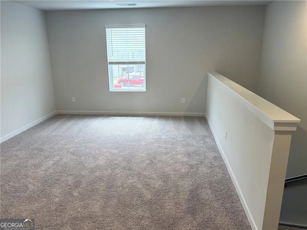 25 Whispering Oak WAY Dallas, GA 30157