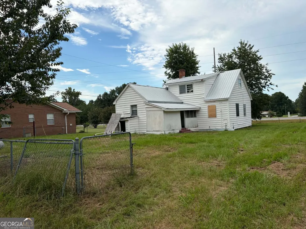 9081 E Oglethorpe HWY Midway, GA 31320