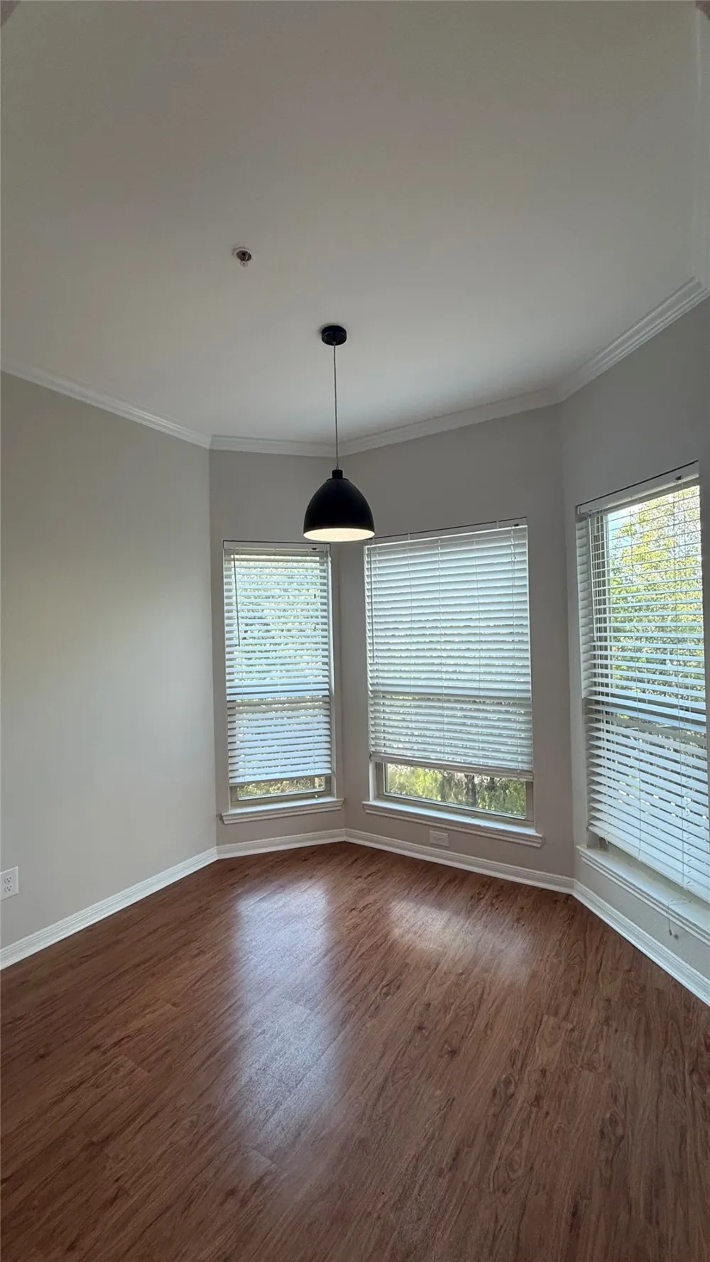6000 Shepherd Mountain Cove #1902 Austin, TX 78730
