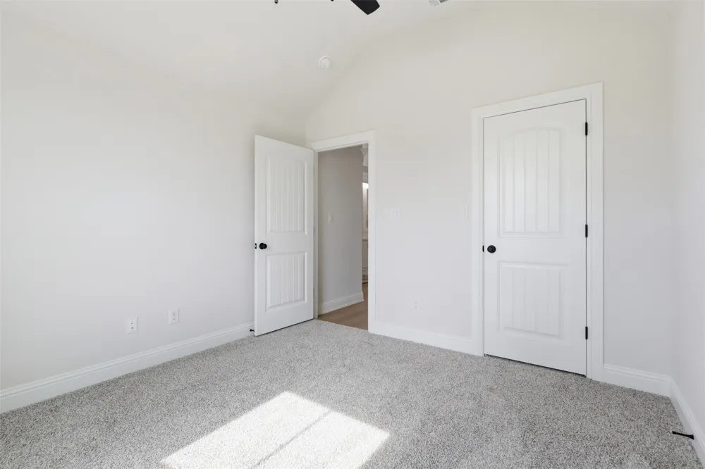 728 Raylan Street Springtown, TX 76082
