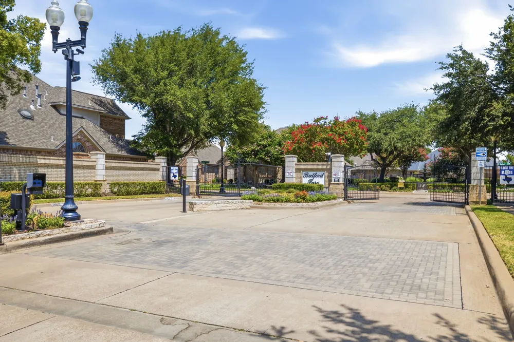 2224 Cachelle Court Bedford, TX 76021