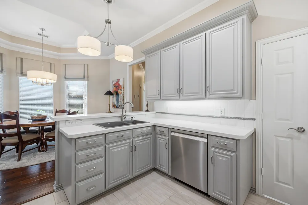 2224 Cachelle Court Bedford, TX 76021