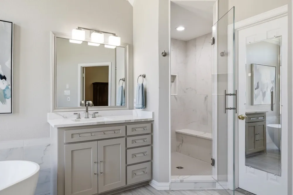 2224 Cachelle Court Bedford, TX 76021
