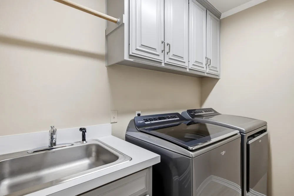 2224 Cachelle Court Bedford, TX 76021