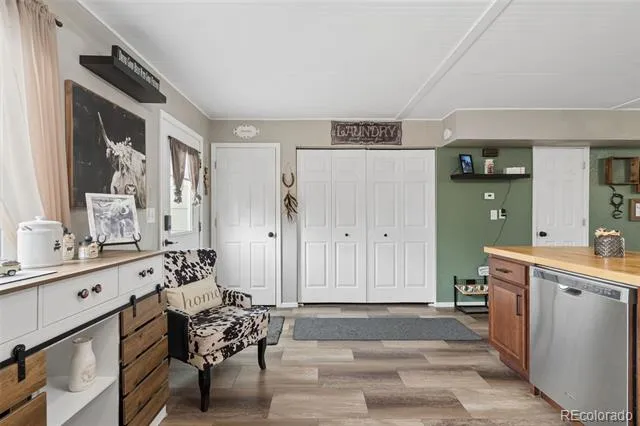 1874 Lanka Lane Colorado Springs, CO 80915