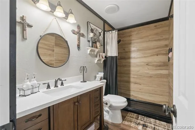 1874 Lanka Lane Colorado Springs, CO 80915